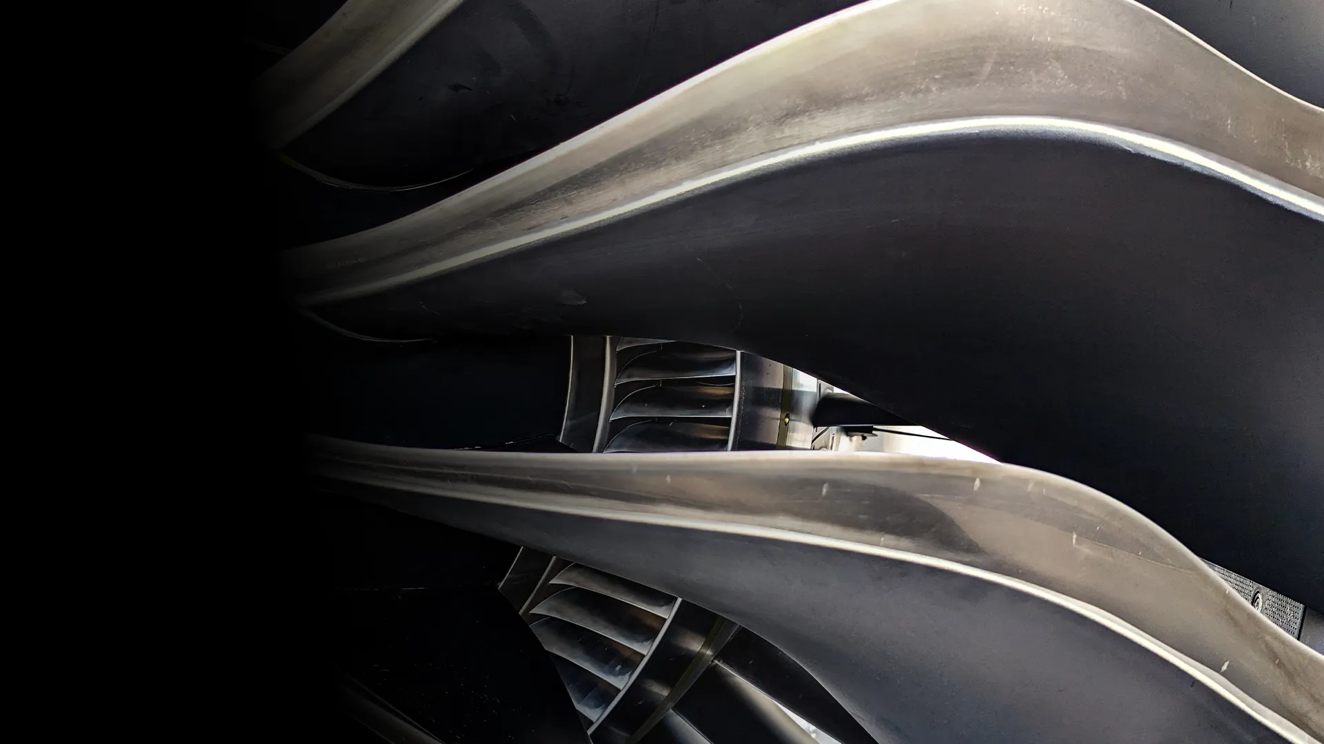 Valori Mission Header| studio Npm
